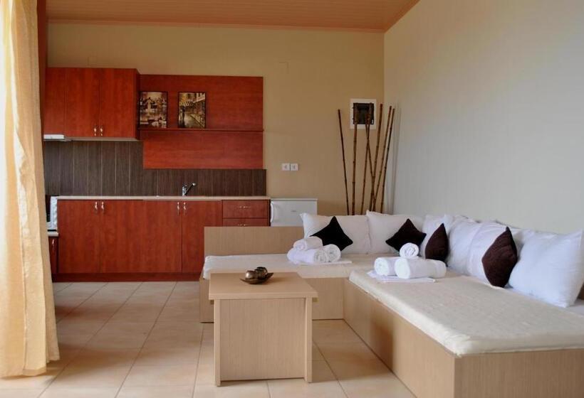 דירת חדר נוף לים, Iliovasilema