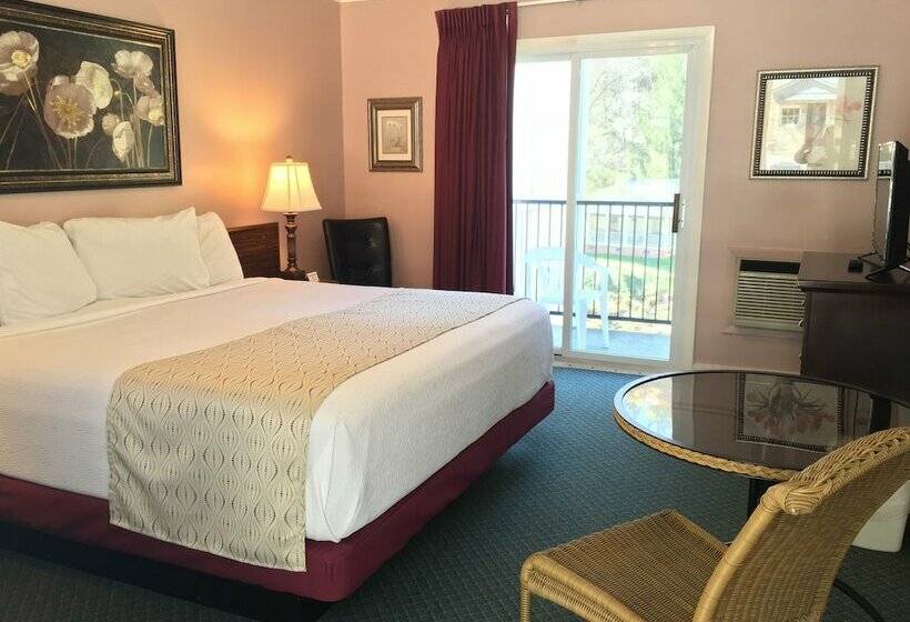 غرفة ديلوكس, The Carter Lodge On The River