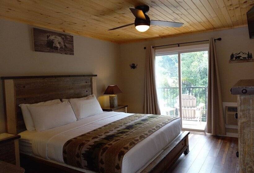 Номер Deluxe, The Carter Lodge On The River