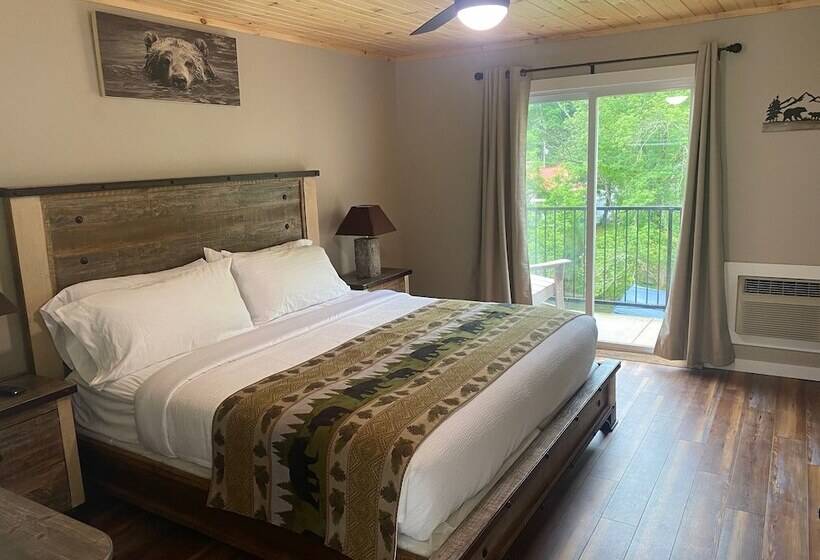 غرفة ديلوكس, The Carter Lodge On The River