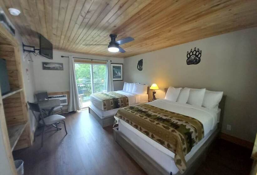 غرفة ديلوكس, The Carter Lodge On The River