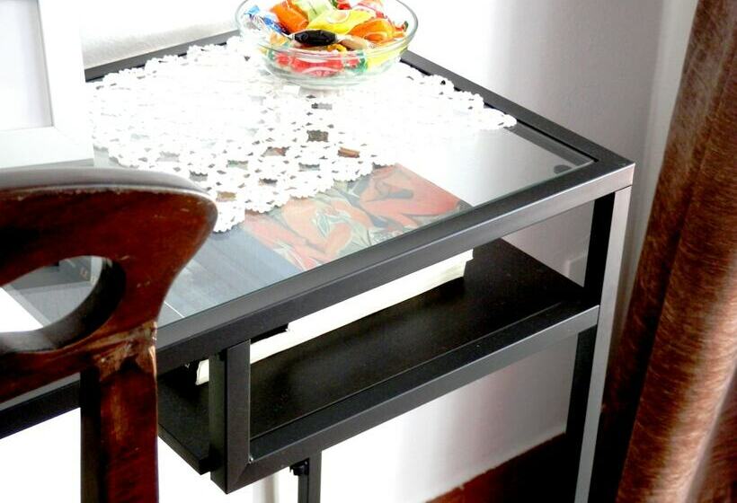 スタンダードシティビュールーム, B&b Aloisio