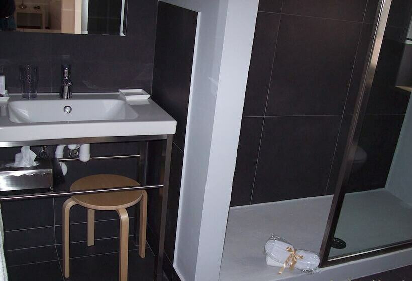 スタンダードシティビュールーム, B&b Aloisio