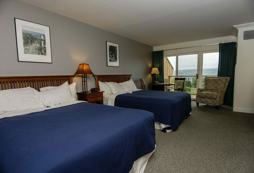 חדר סטנדרט שתי מיטות זוגיות, The Inn At Glenora Wine Cellars