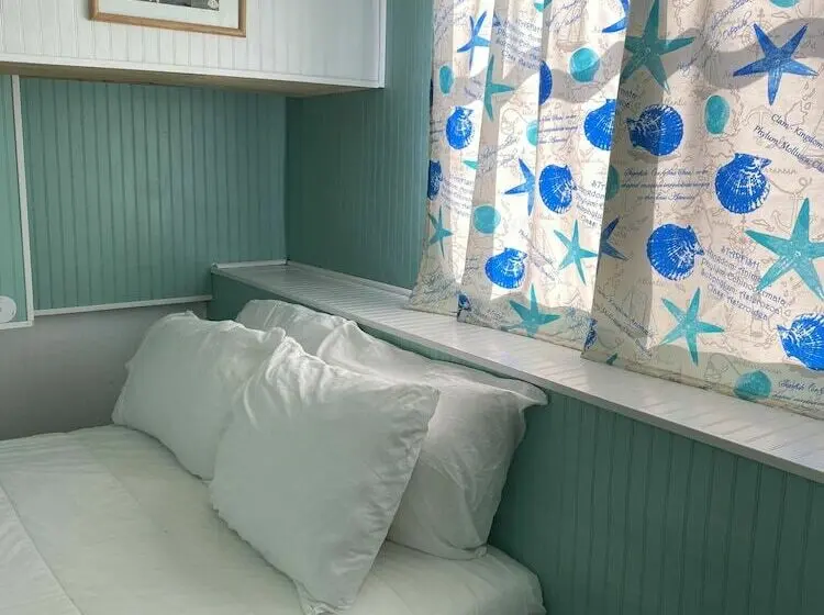 ４ベッドルームハウス, Mangrove Marina And Resort Aqualodge Houseboats