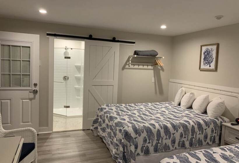 Номер Стандарт 2 Двуспальные Кровати, The Ocean View