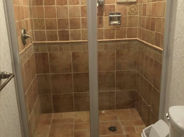 高级客房, Totalkey