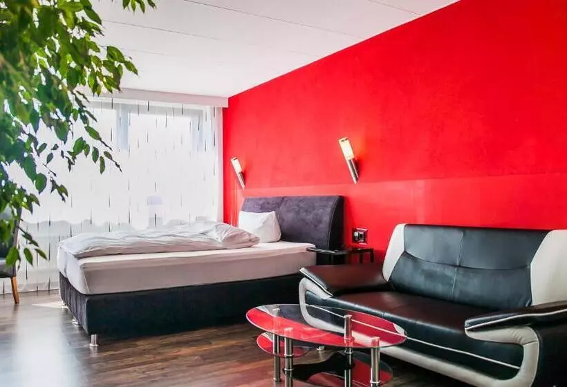 Huoneisto 1 Makuuhuone, City Hotel Heilbronn