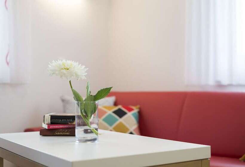 Апартаменты 1 Спальня Вид на Сад, Gasthauspension Hofmann