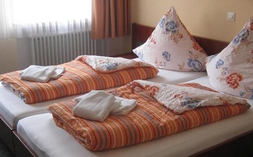 スタンダードルーム, Desperados