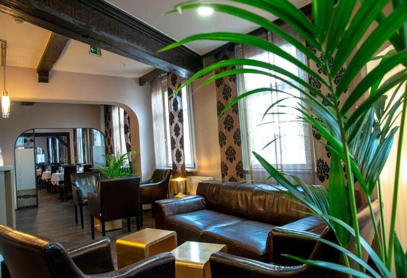 舒适型房间, Engel