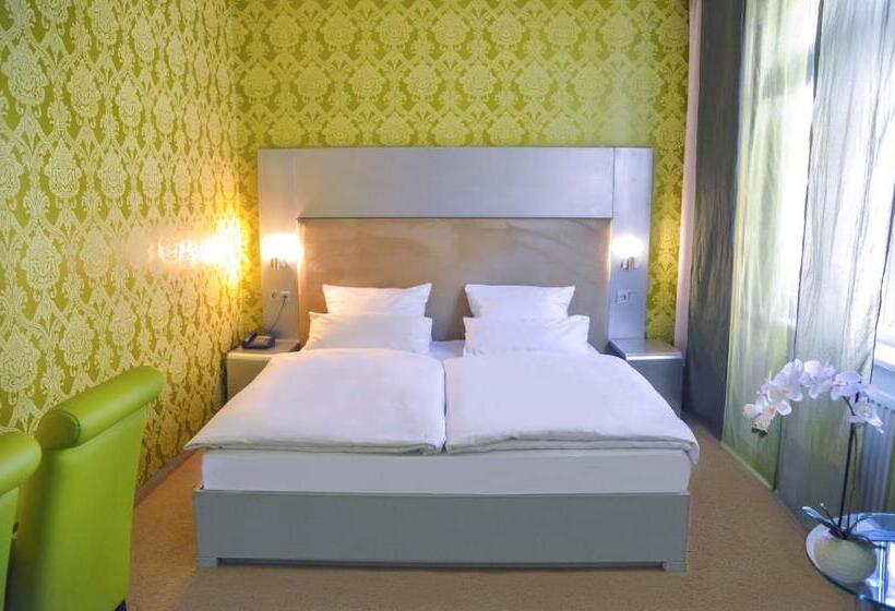 舒适型房间, Engel