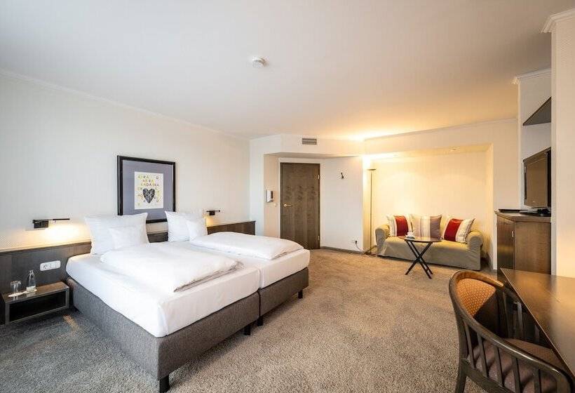 Семейный Номер, Herzogspark