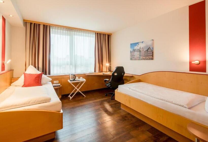 Номер Economy, L'escala