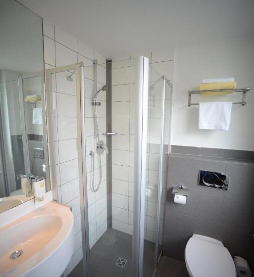 Номер Стандарт Индивидуальный, L'escala