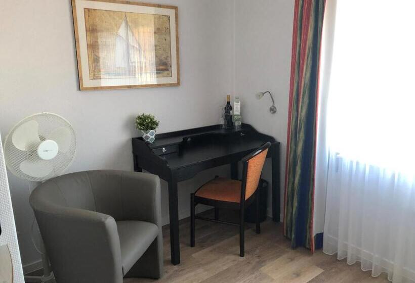 חדר סטנדרט יחיד, Marc5 Hotel Cadenberge
