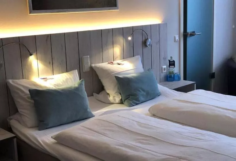 スーペリアールーム, Marc5 Hotel Cadenberge