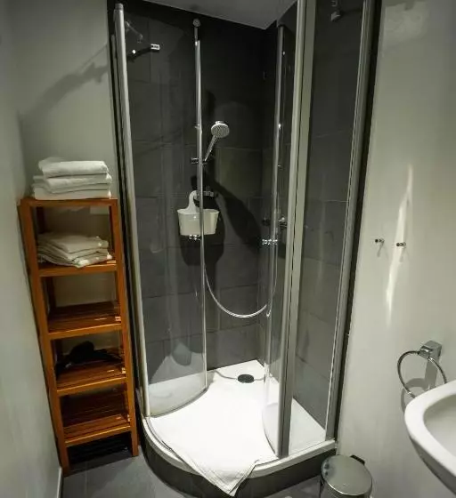 スタンダード4人部屋, Peterchens Mondfahrt Wasserkuppe