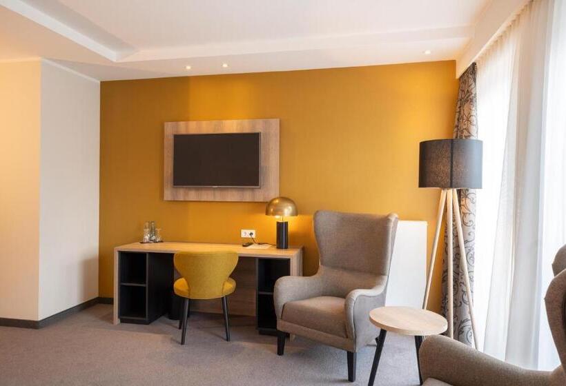 Номер Superior, Rheinischer Hof