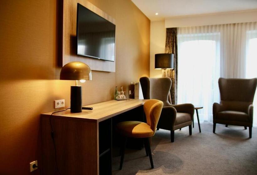 Номер Superior, Rheinischer Hof