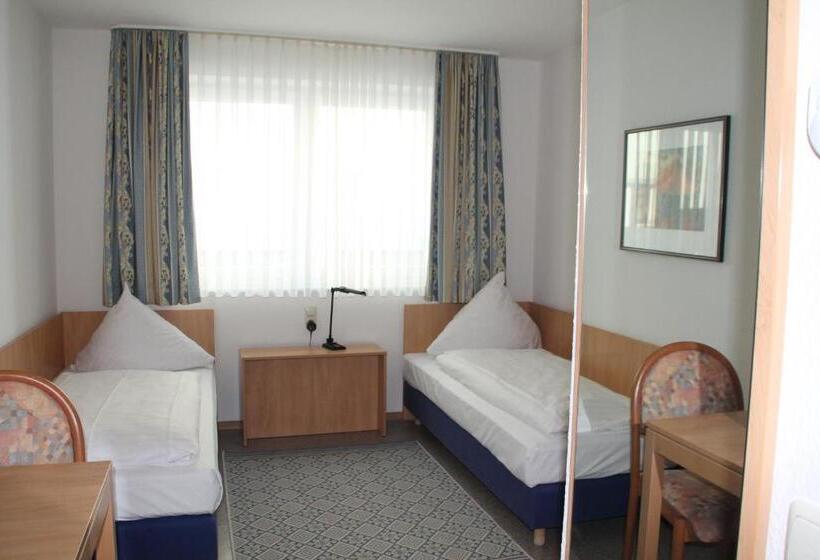 غرفة قياسية, Riesenjunior Hanau By Trip Inn