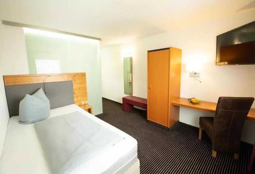 スタンダードシングルルーム, Stadthotel Giengen