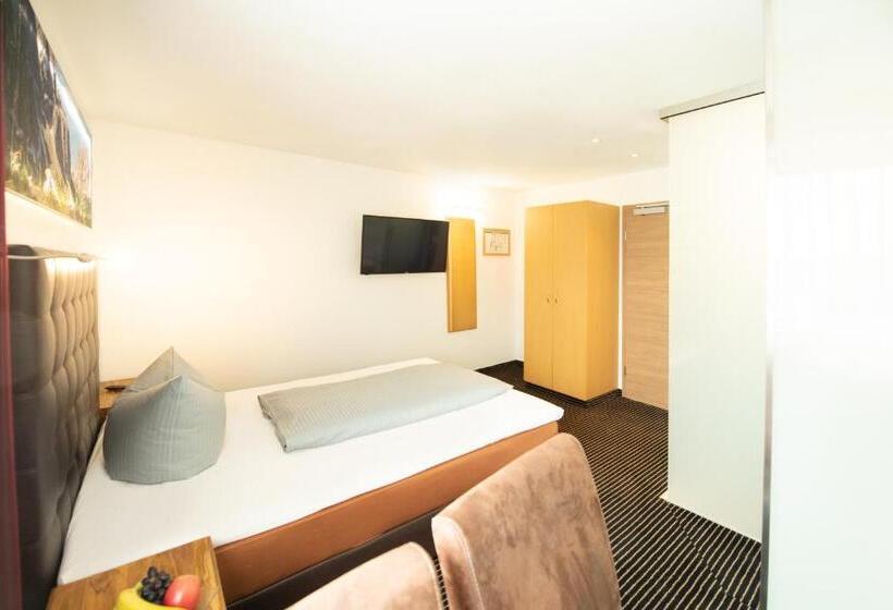 标准单人间, Stadthotel Giengen
