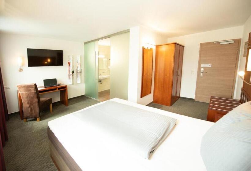 Номер Стандарт Индивидуальный, Stadthotel Giengen