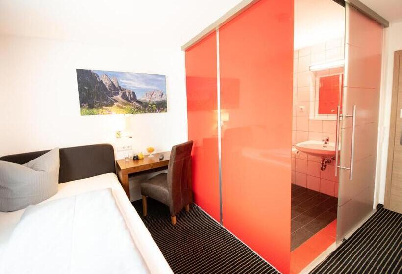 标准单人间, Stadthotel Giengen