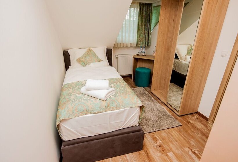 スタンダードシングルルーム, Tiffany