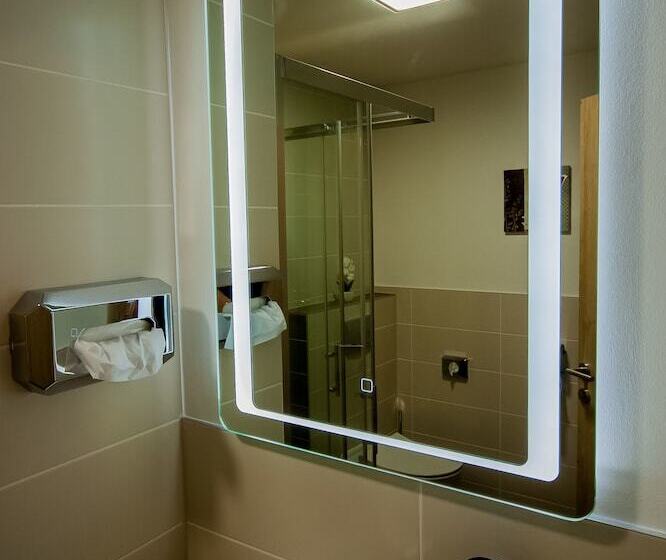 スタンダードルーム, Tiffany