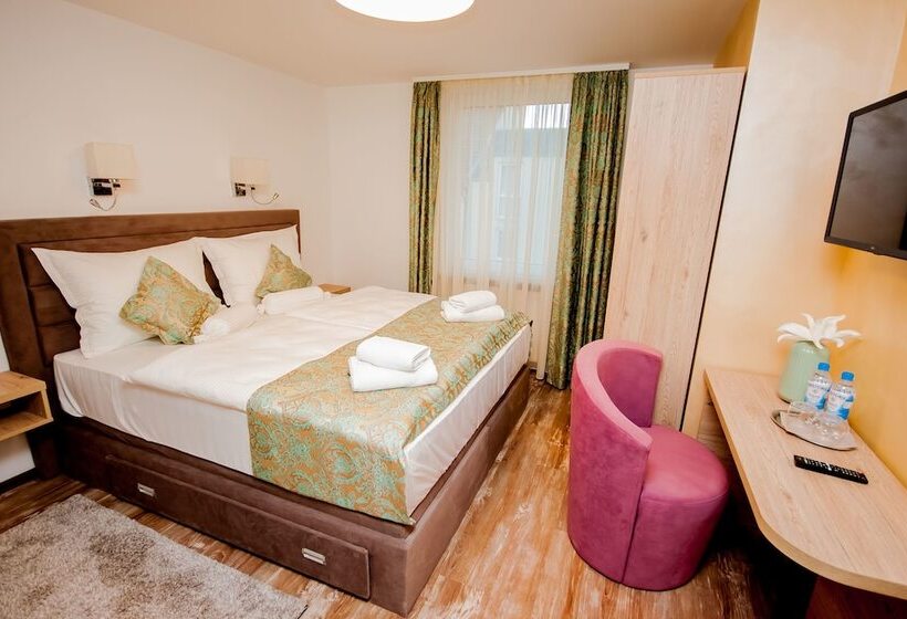 スタンダードルーム, Tiffany