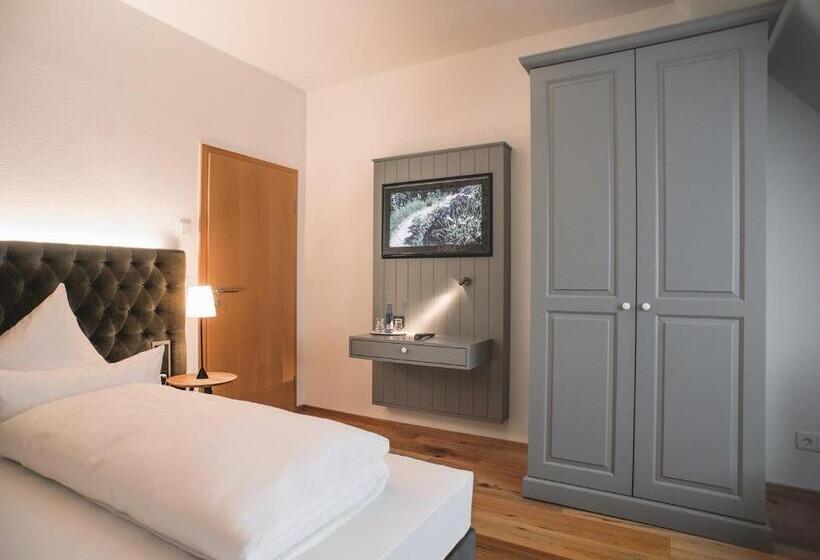 标准单人间, Landhaus Hechtsberg