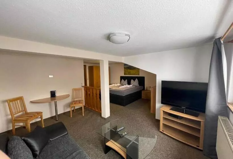 اتاق استاندارد, Landhotel Krone