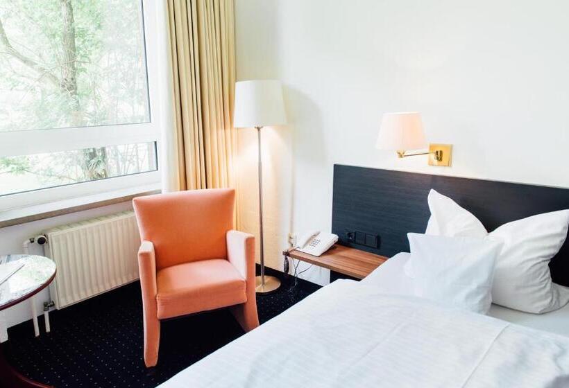 غرفة قياسية فردية, Parkhotel Cloppenburg
