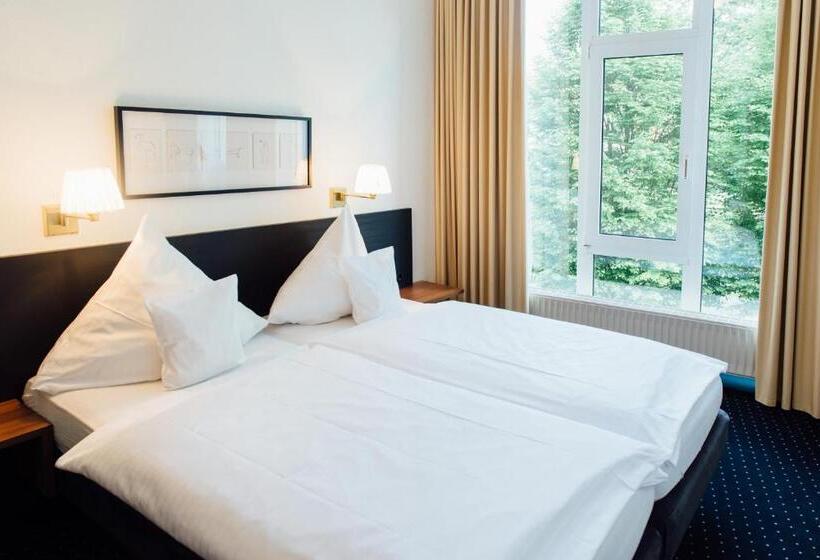 Номер Стандарт, Parkhotel Cloppenburg