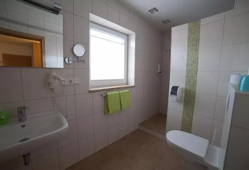 اتاق راحتی, Gasthof Bogenrieder