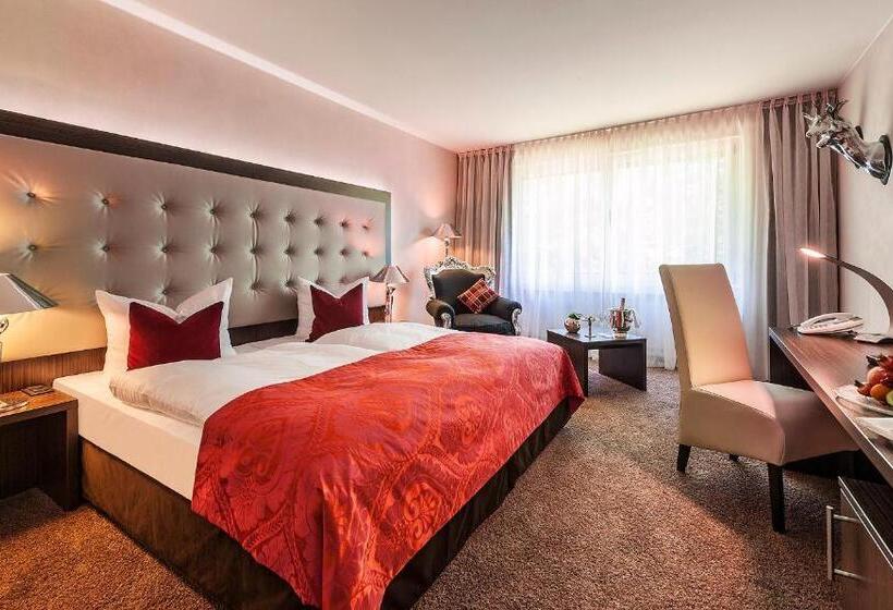 Номер Стандарт Вид на Сад, Schlosshotel Rettershof