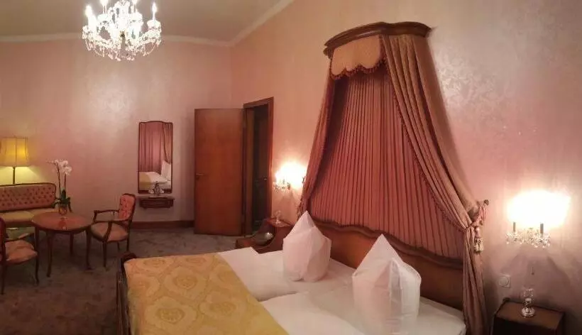 デラックスルーム, Schlosshotel Rettershof