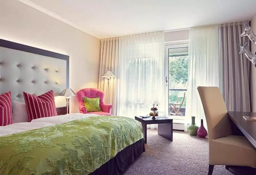 ガーデンビュースーペリアールーム, Schlosshotel Rettershof