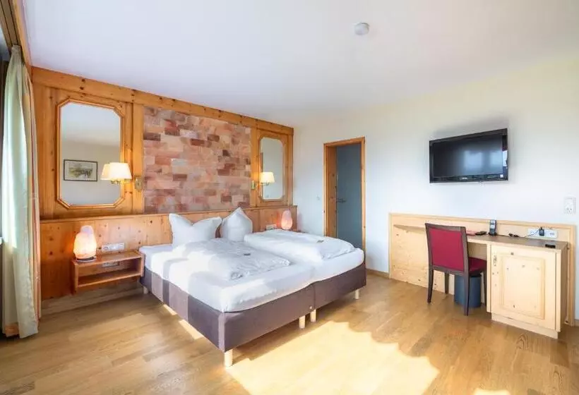 Deluxe Room Lake View, Rothenfels Hotel & Panorama Restaurant