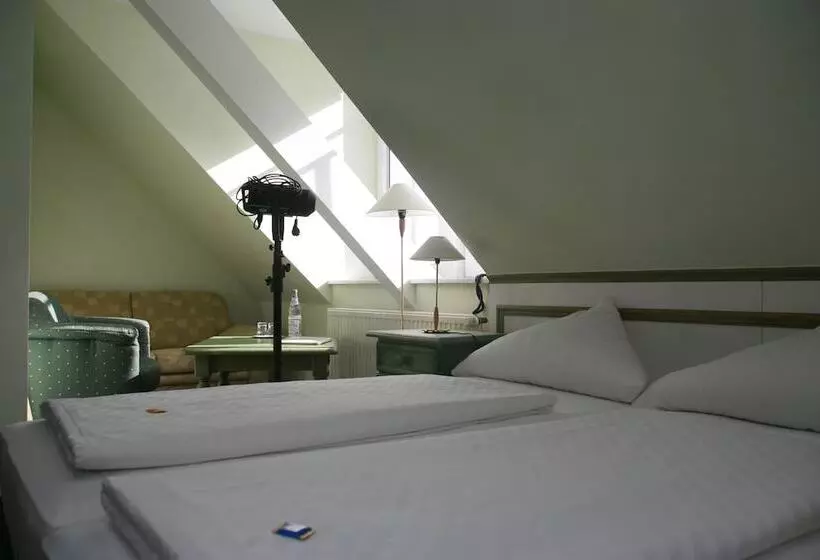コンフォートルーム, Villa Weststrand