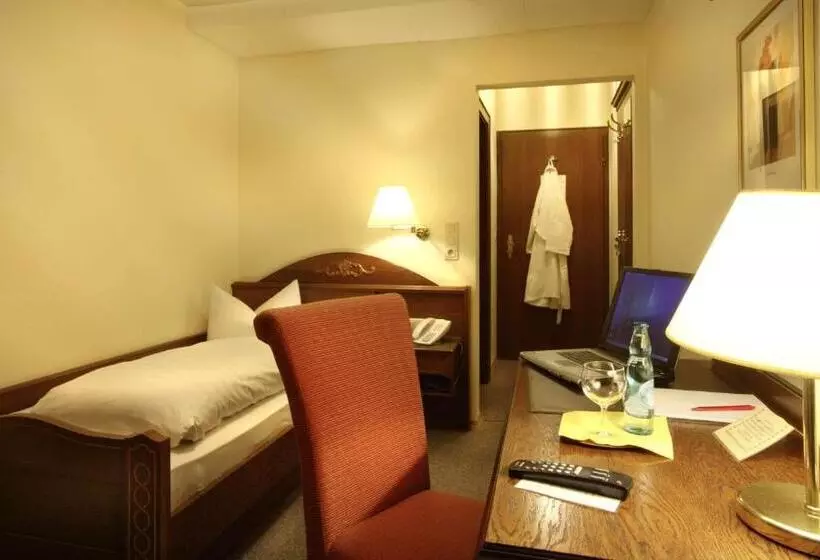 スタンダードシングルルーム, Wellnesshotel Zum Koch