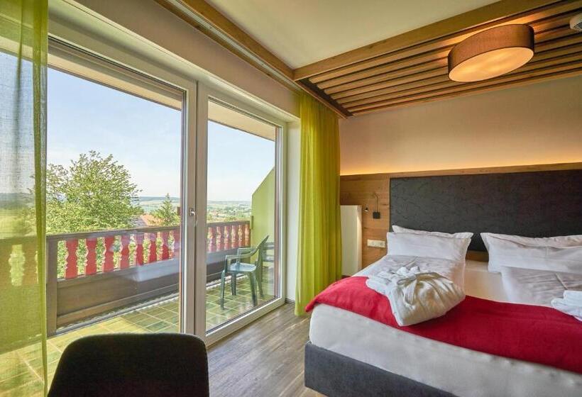 Quarto Deluxe com Sacada, Wellnesshotel Zum Koch
