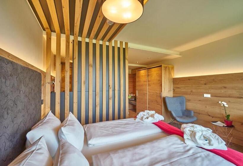 Номер Deluxe с Балконом, Wellnesshotel Zum Koch