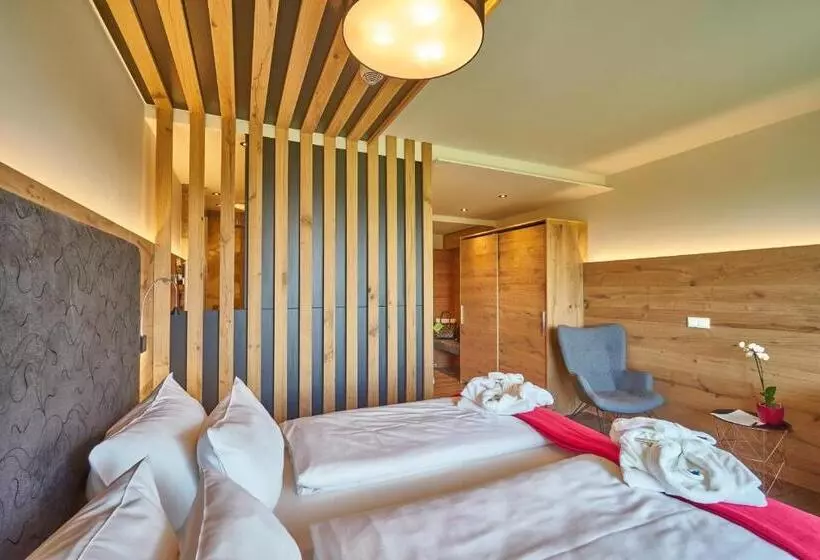 バルコニー付きデラックスルーム, Wellnesshotel Zum Koch