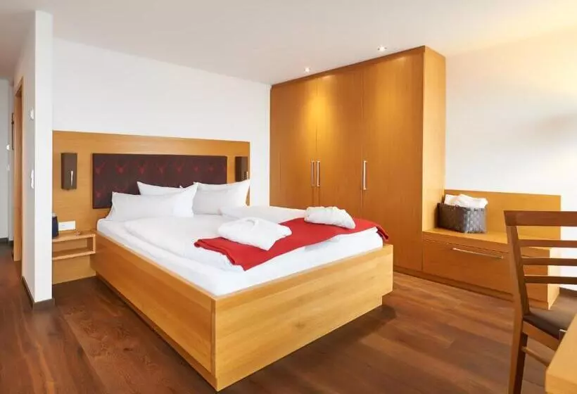 スーペリアールーム, Wellnesshotel Zum Koch