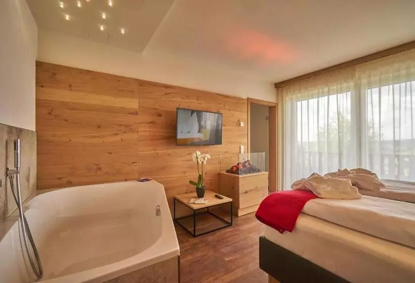 バルコニー付きスタンダードステューディオ, Wellnesshotel Zum Koch