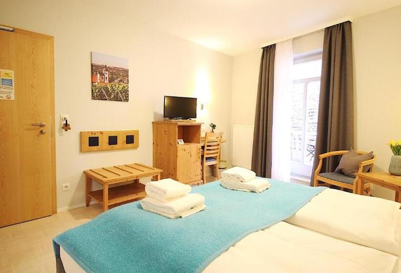 Номер Стандарт с Балконом, Aparthotel Alte Schmiede Dettelbach