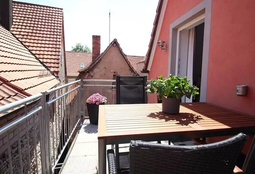اتاق استاندارد با بالکن, Aparthotel Alte Schmiede Dettelbach